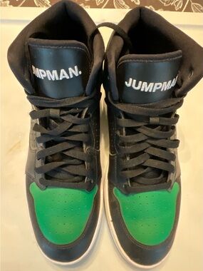Jump Men's High-Top Sneakers in Black and Green